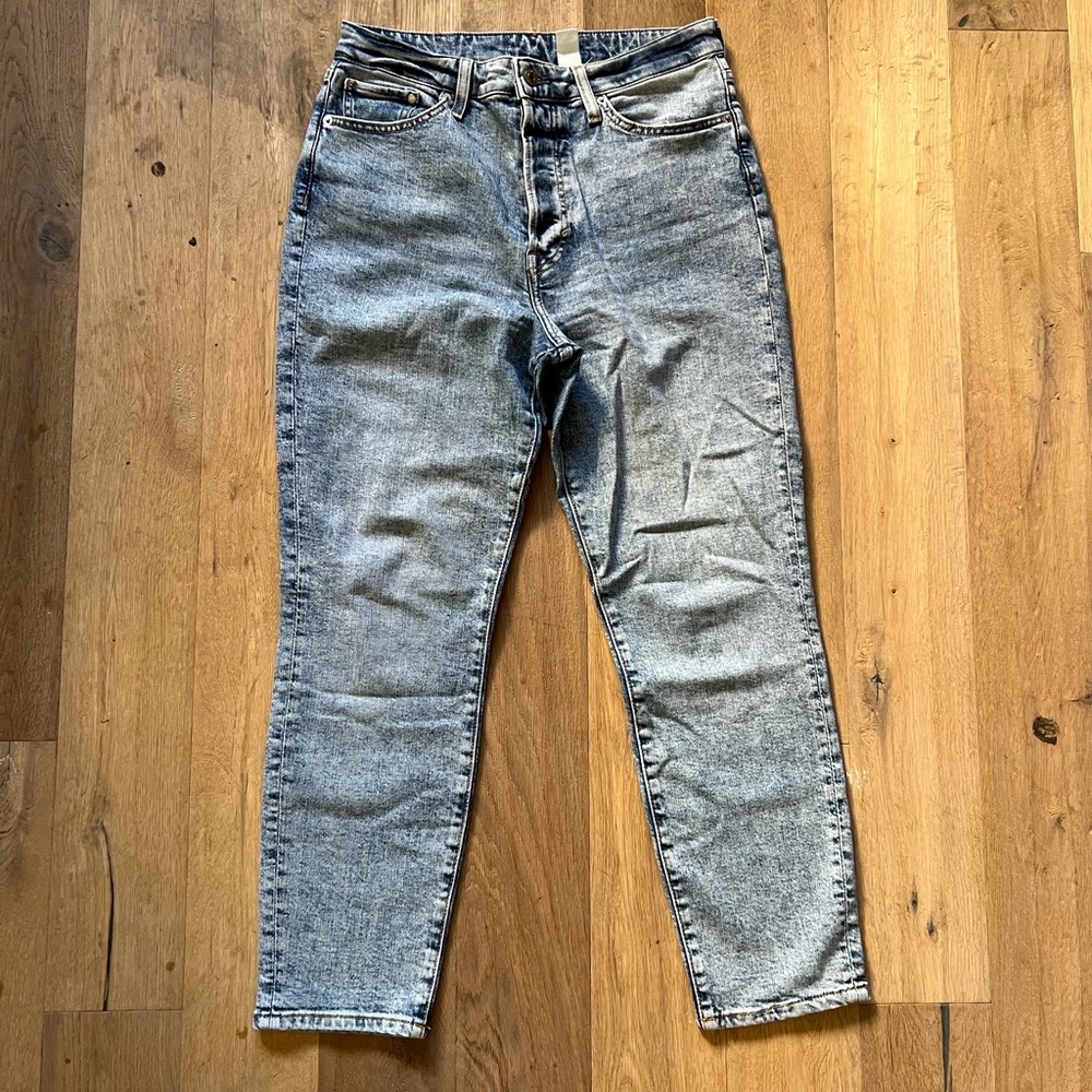 H&M Ultra High Waist Mom Jeans